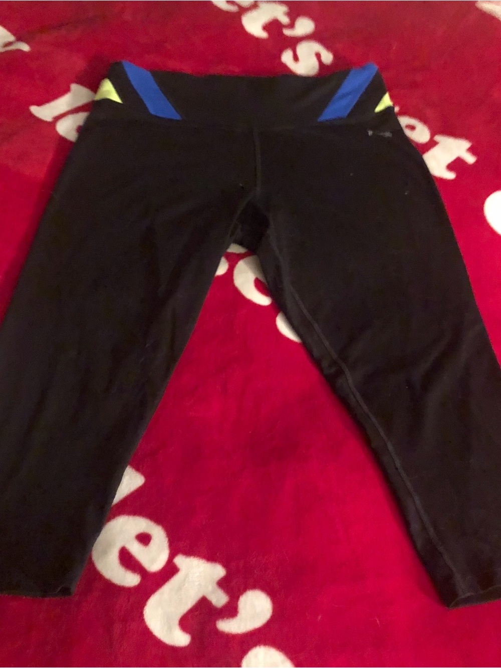 💙Victorias Secret Pink capris